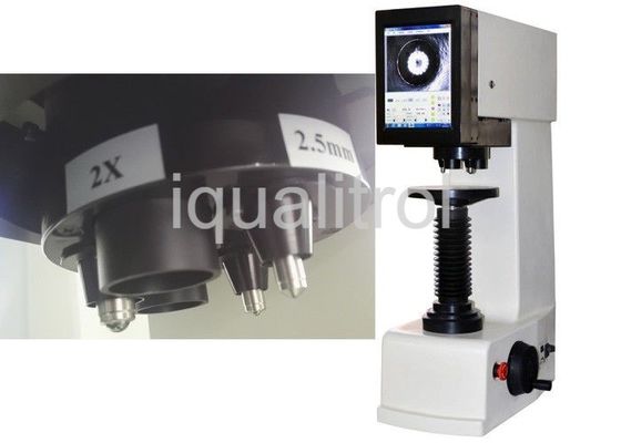 Máquina de prueba Brinell de la dureza de la torrecilla auto AC110V 60Hz 1Ph con el sistema de elevación motorizado