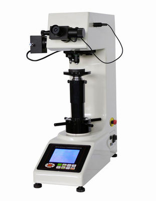 La máquina de prueba grande de dureza del LCD 50Kgf Vickers equipa la prueba manual de la torrecilla carbonizó capas