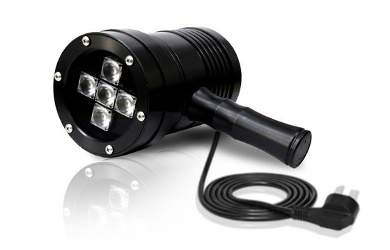 La lámpara pura de la luz NICHIA de la lámpara ULTRAVIOLETA UV-A del poder más elevado 365nm gotea la lente de Finlandia para la detección de escape fluorescente