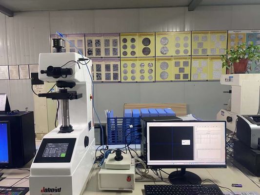 Probador micro completamente automático de la microdureza de Vickers con el sistema motorizado del foco
