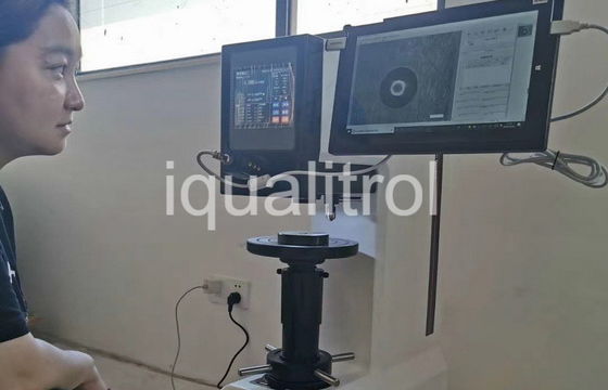 Equipo de prueba Brinell automatizado de dureza 130kg construido en software