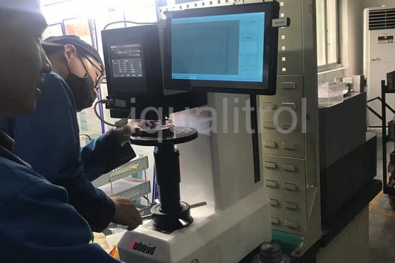 1.25μm 0.625μm Torreta motorizada Máquina de prueba de dureza digital de Brinell con impresora incorporada